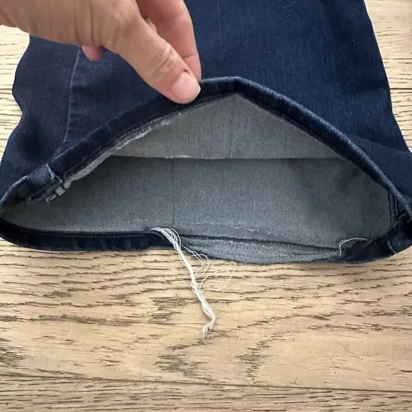 PAIGE Womens High Rise Bell Canyon Flare Leg Jeans Blue Dark Wash Frayed Size 29 - Picture 11 of 16